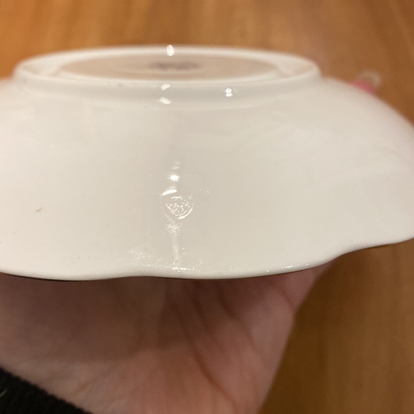 Vintage Fine Bone Bell China Tea Cup and Saucer - Picture 10 of 11